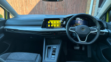 Volkswagen Golf 1.5 eTSI 150 Life 5dr DSG Petrol Hatchback